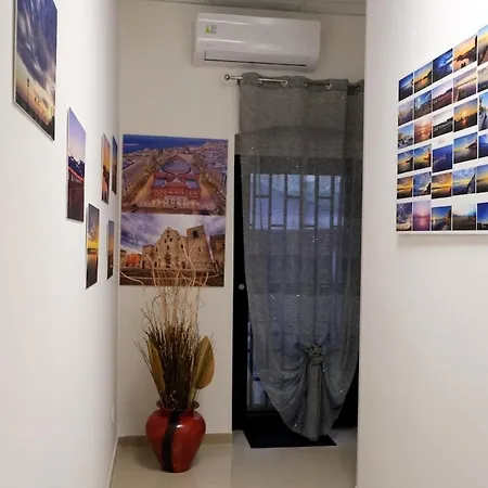 公寓 Bariparti-appartamento Con Giardino