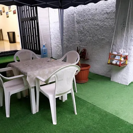 Apartamento Bariparti-appartamento Con Giardino Bari