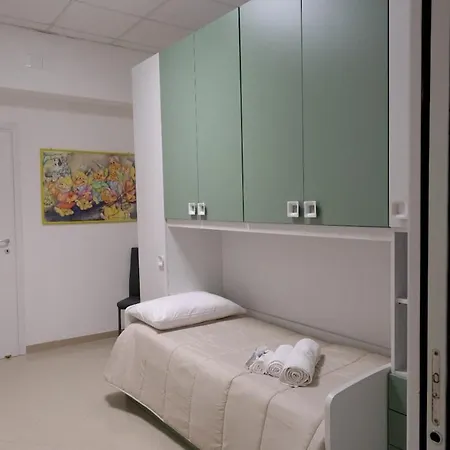 Apartamento Bariparti-appartamento Con Giardino