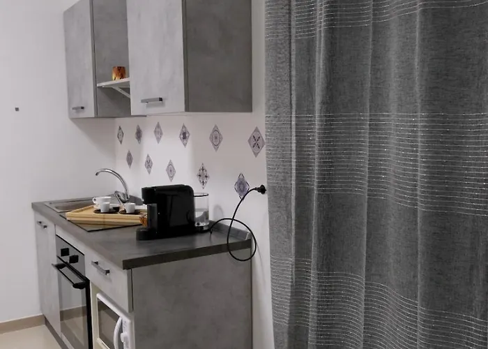 Apartment Bariparti-appartamento Con Giardino *